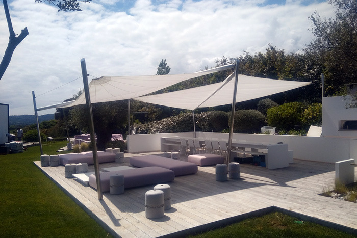 Installation store professionnel restaurant terrasse — réalisation 9